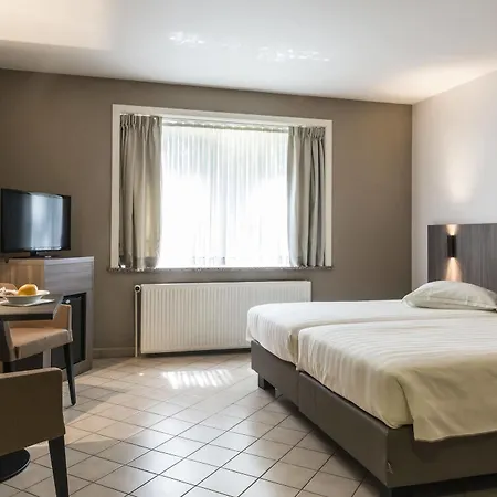 In Den Bonten Os Hotel 4*
